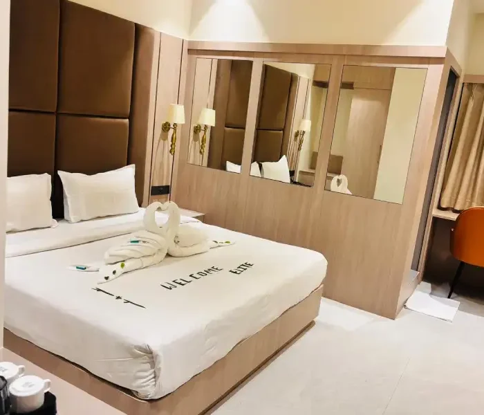 Executive Room - 10
