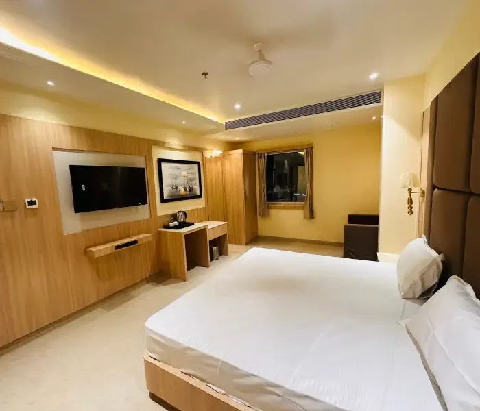 Executive Room - 11