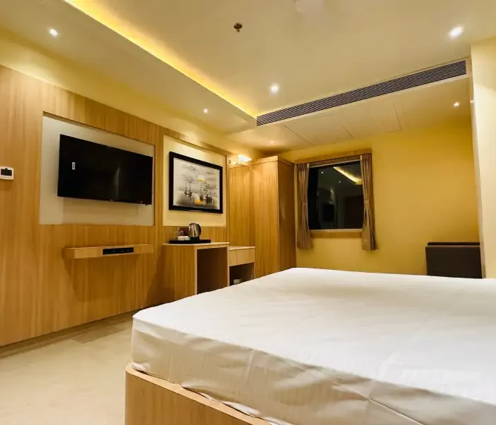 Executive Room - 9